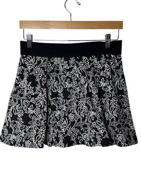 Tommy Bahama Everyday Active Floral Skort Size Medium